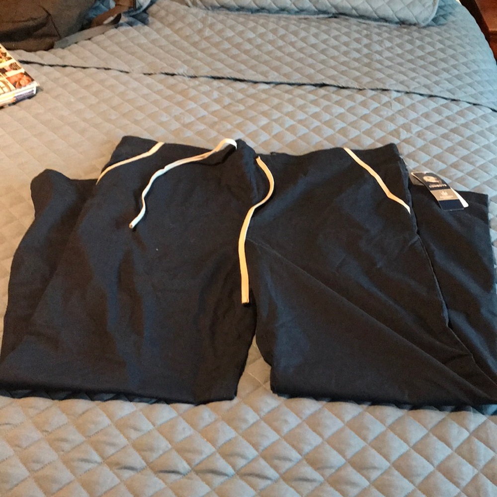 Men’s scrubs